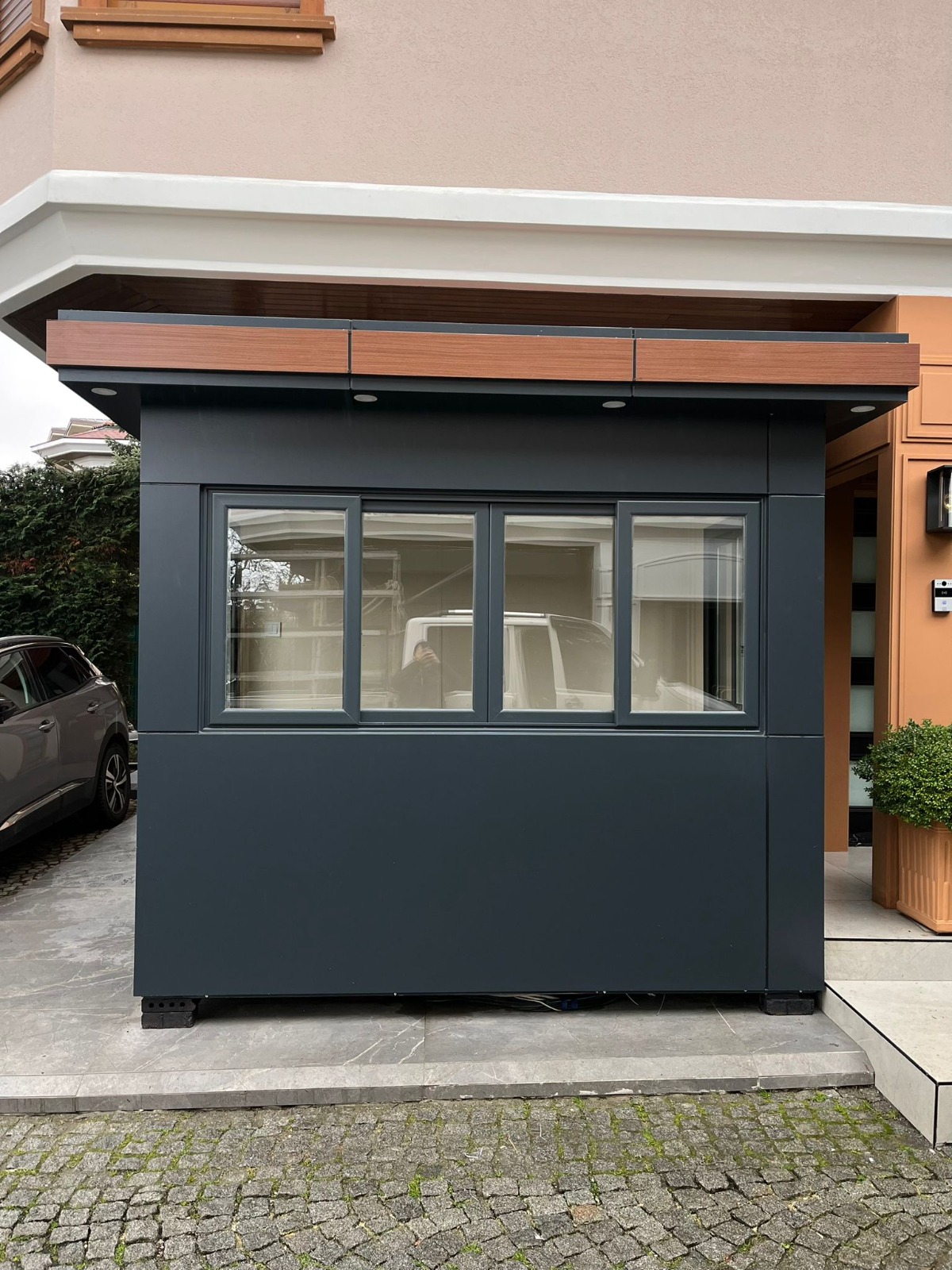 Composite coated container 2