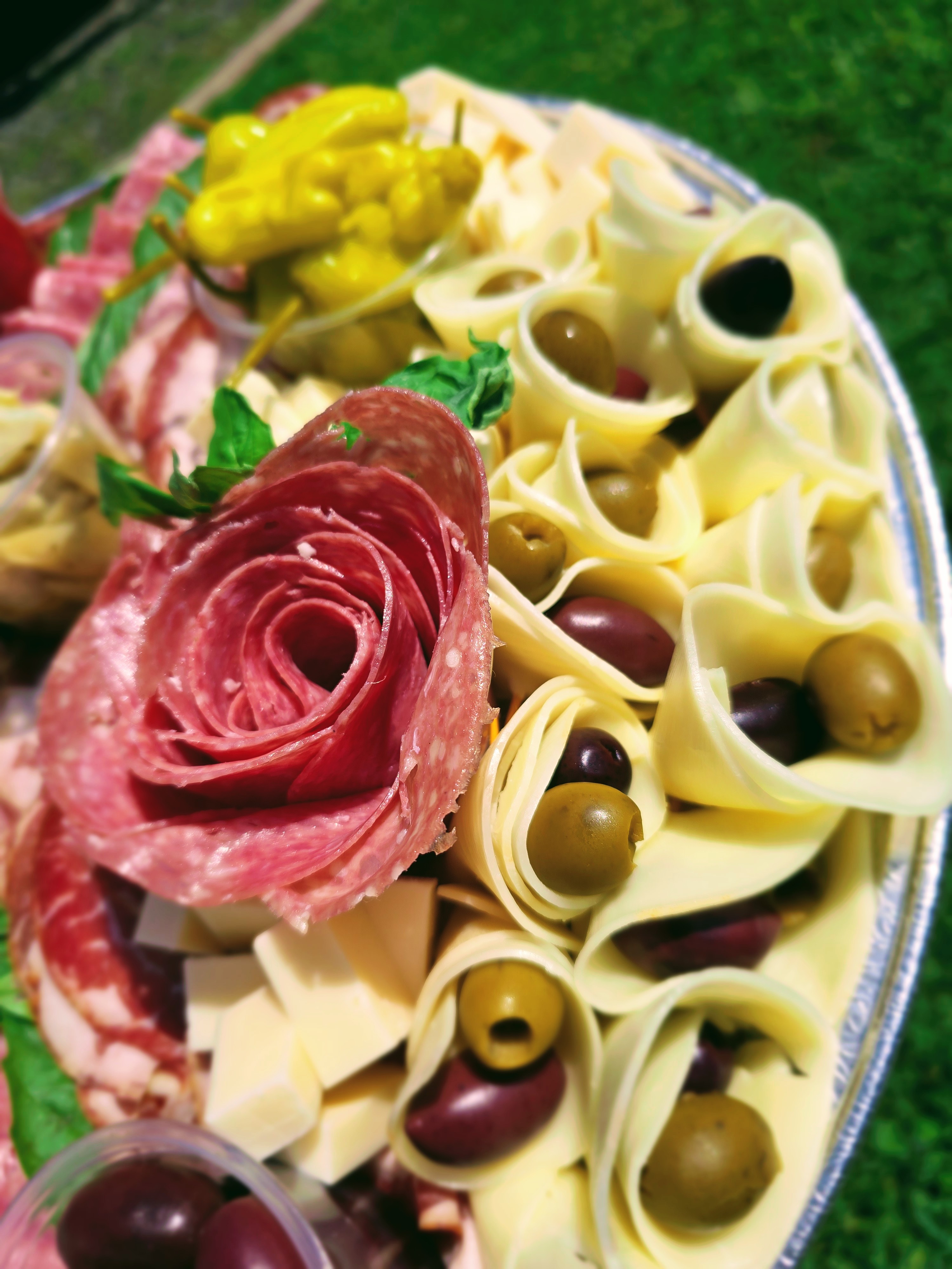 Palleschi Pizza Catering fresh pizza display at summer event