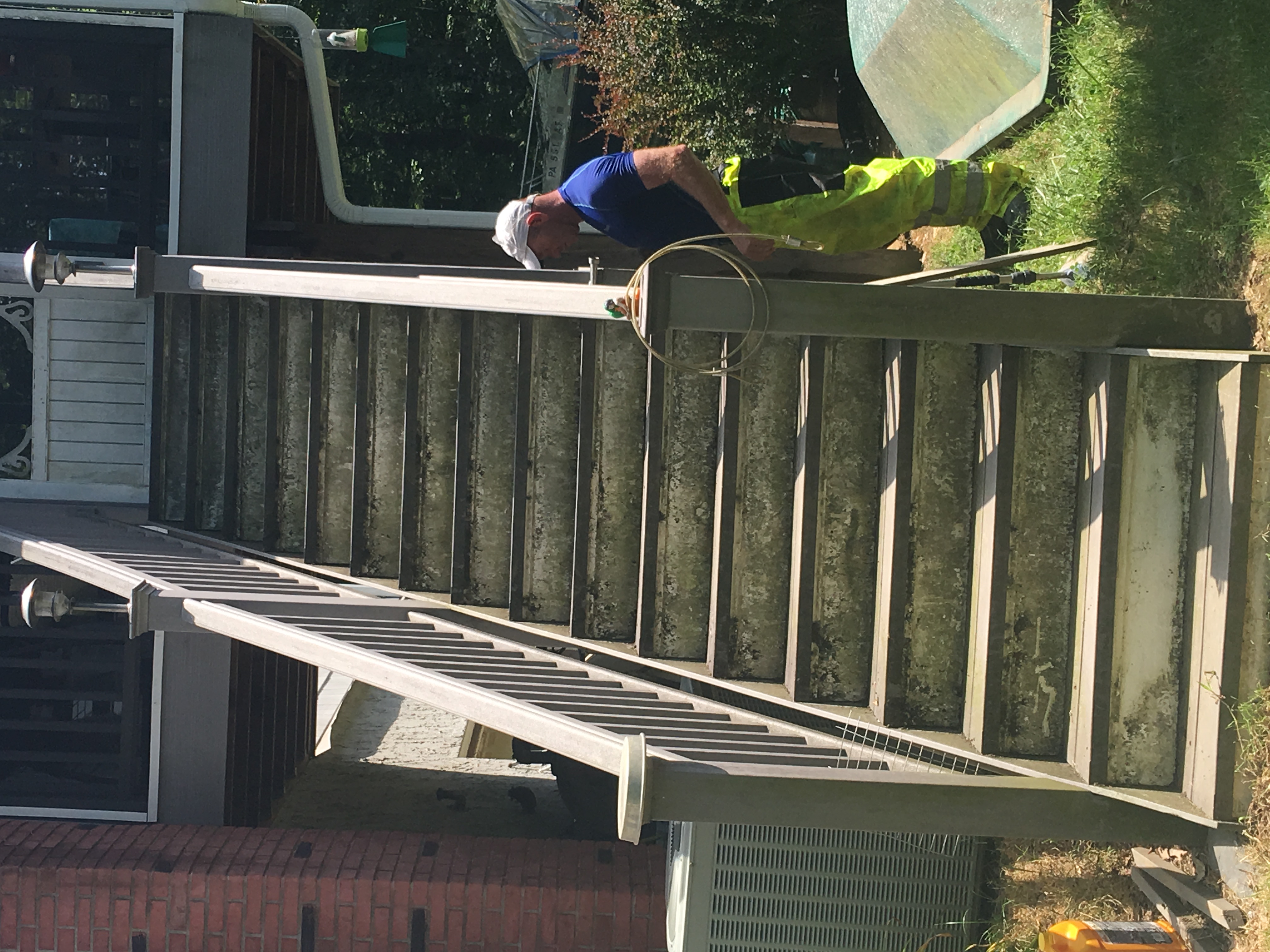 Bucks County residential window cleaning - job photo 35 in Bucks County PA