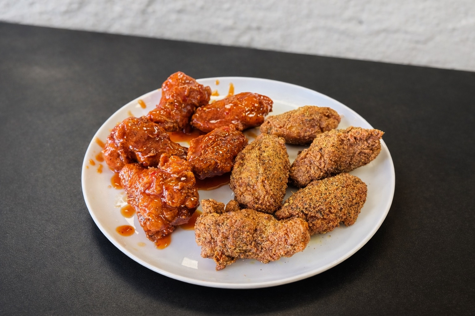 Crispy chicken wings Las Vegas Huncho's