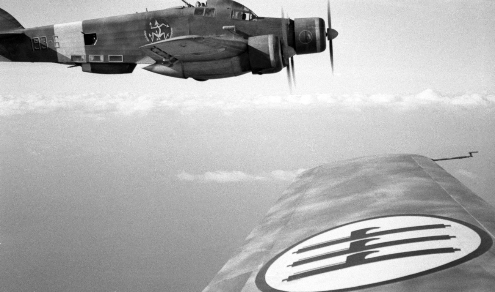 Fotografia storica inedita dall'aeroporto fantasma di Sciacca – da 1000 Scatti di Guerra di Nicola Virgilio