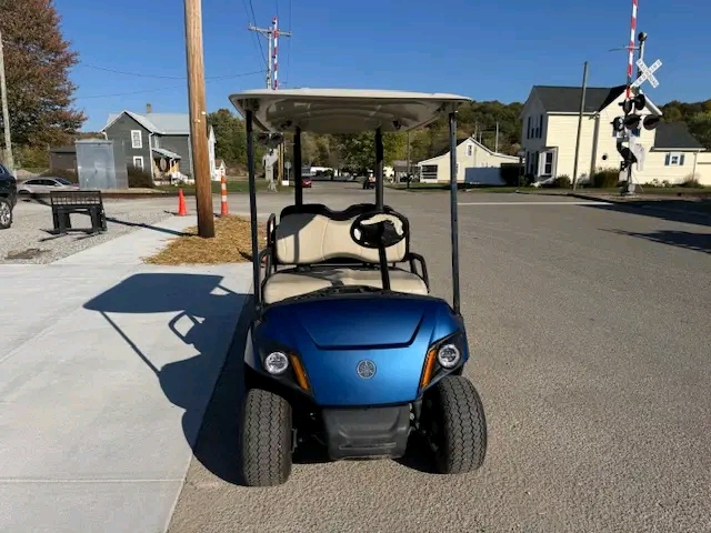 Custom Lifted 4-Seat Street Cart