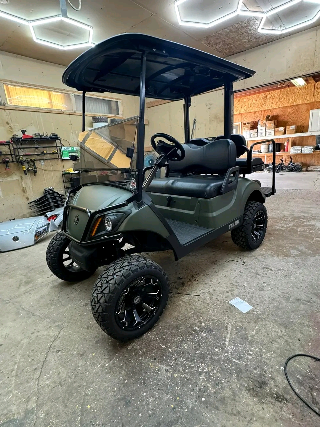 Used 4-Seat Electric Golf Cart