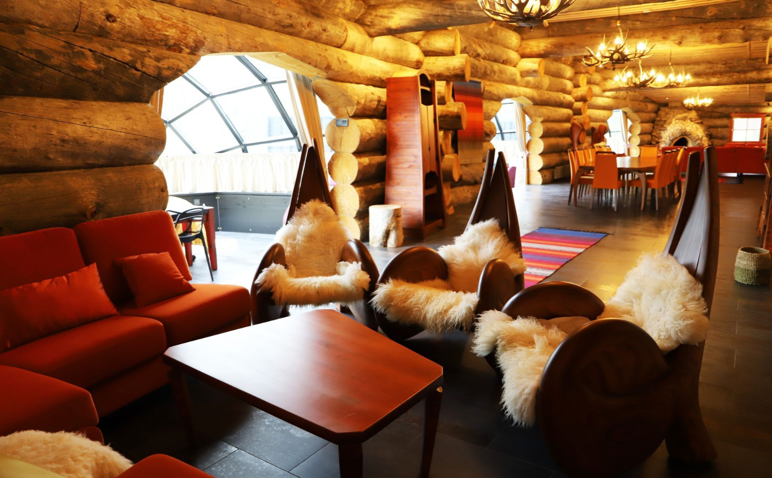Luxury Kelo-Glass Igloo — Interior view