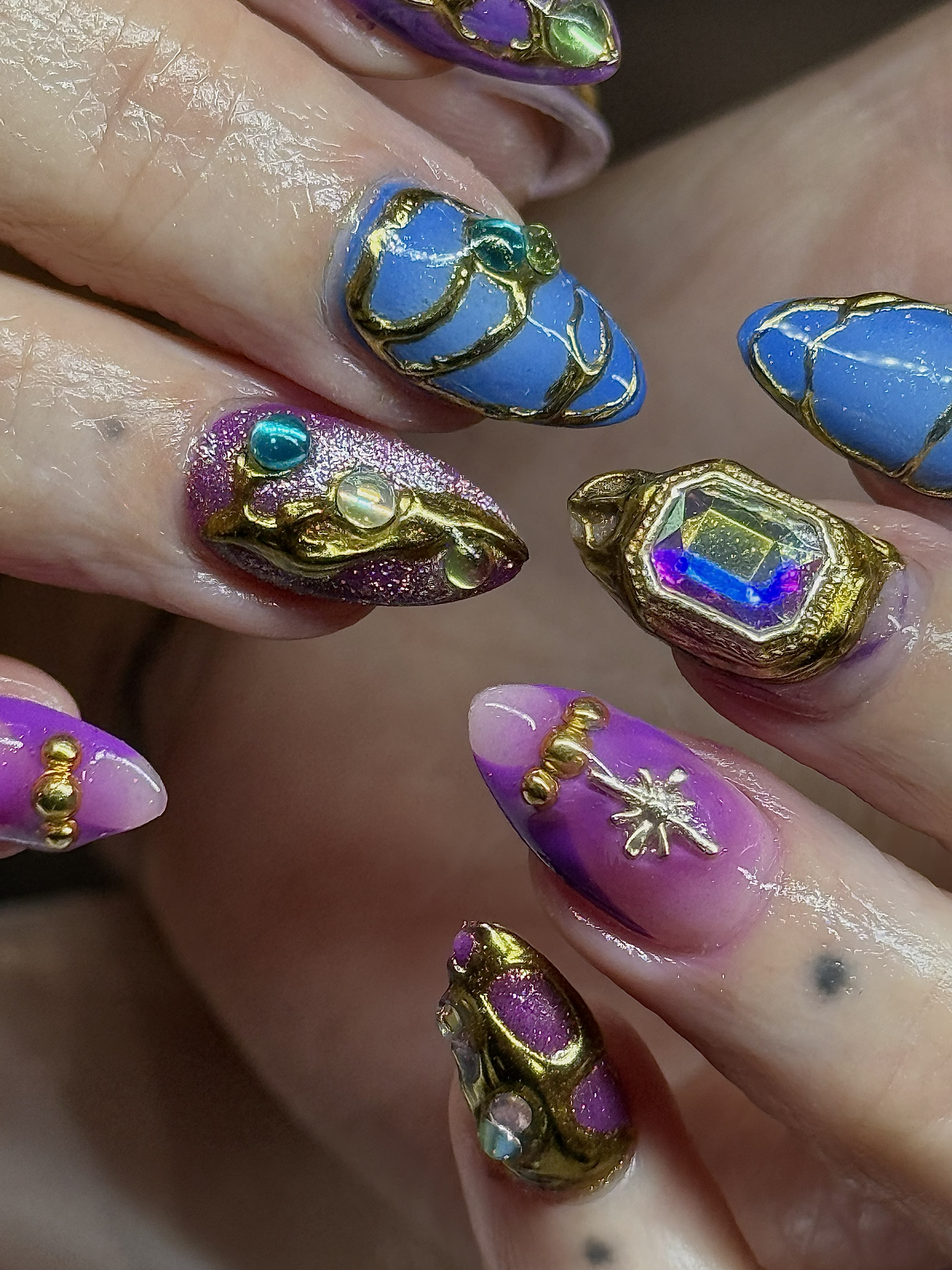 INTRICATE NAIL ART