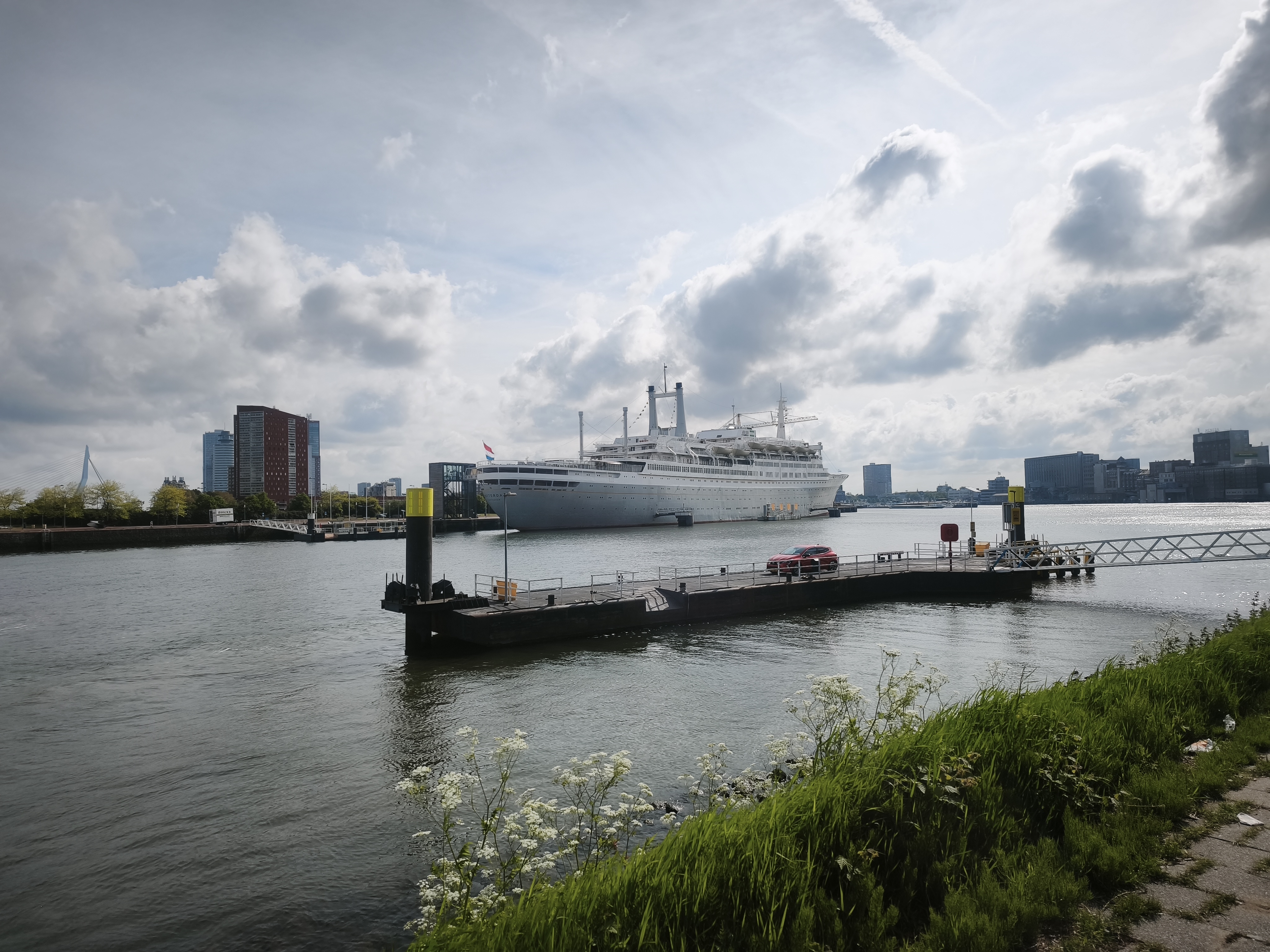 Day 2 in Rotterdam — under the Maas, the park, and a two o'clock sail-out — photo 5