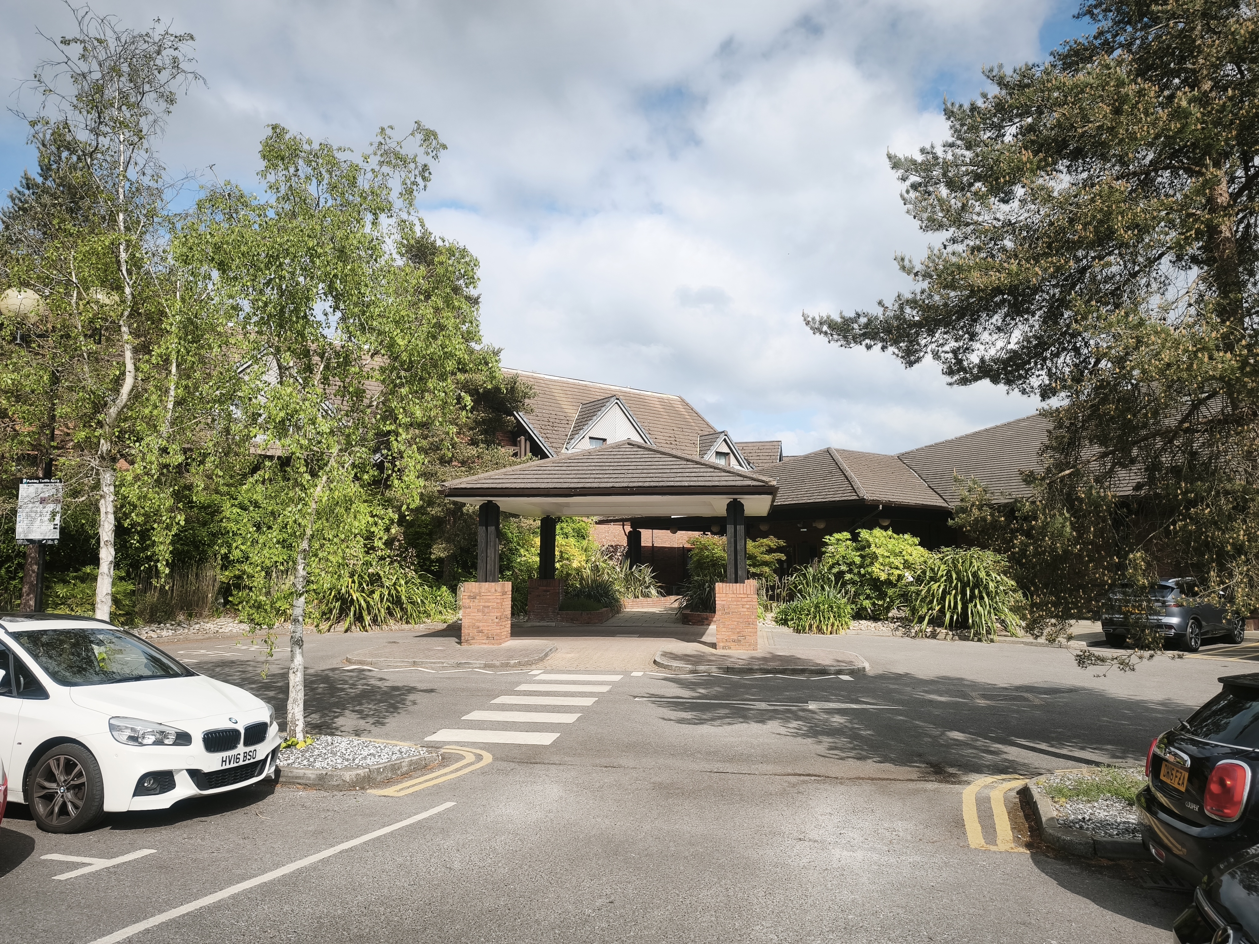Start of the holiday — arrived at the DoubleTree Hilton Southampton — photo 1