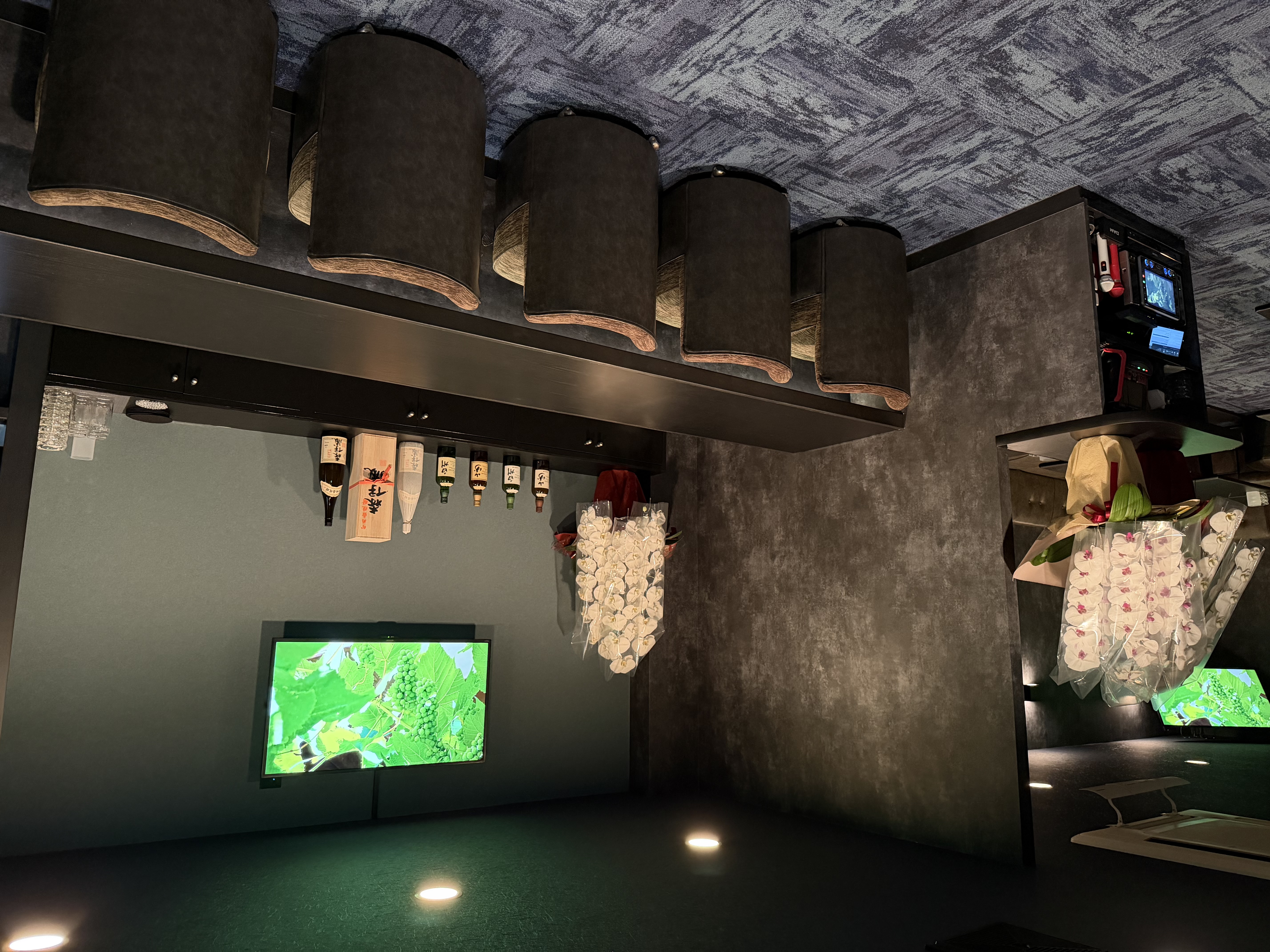 Lounge EVER. 店内の様子