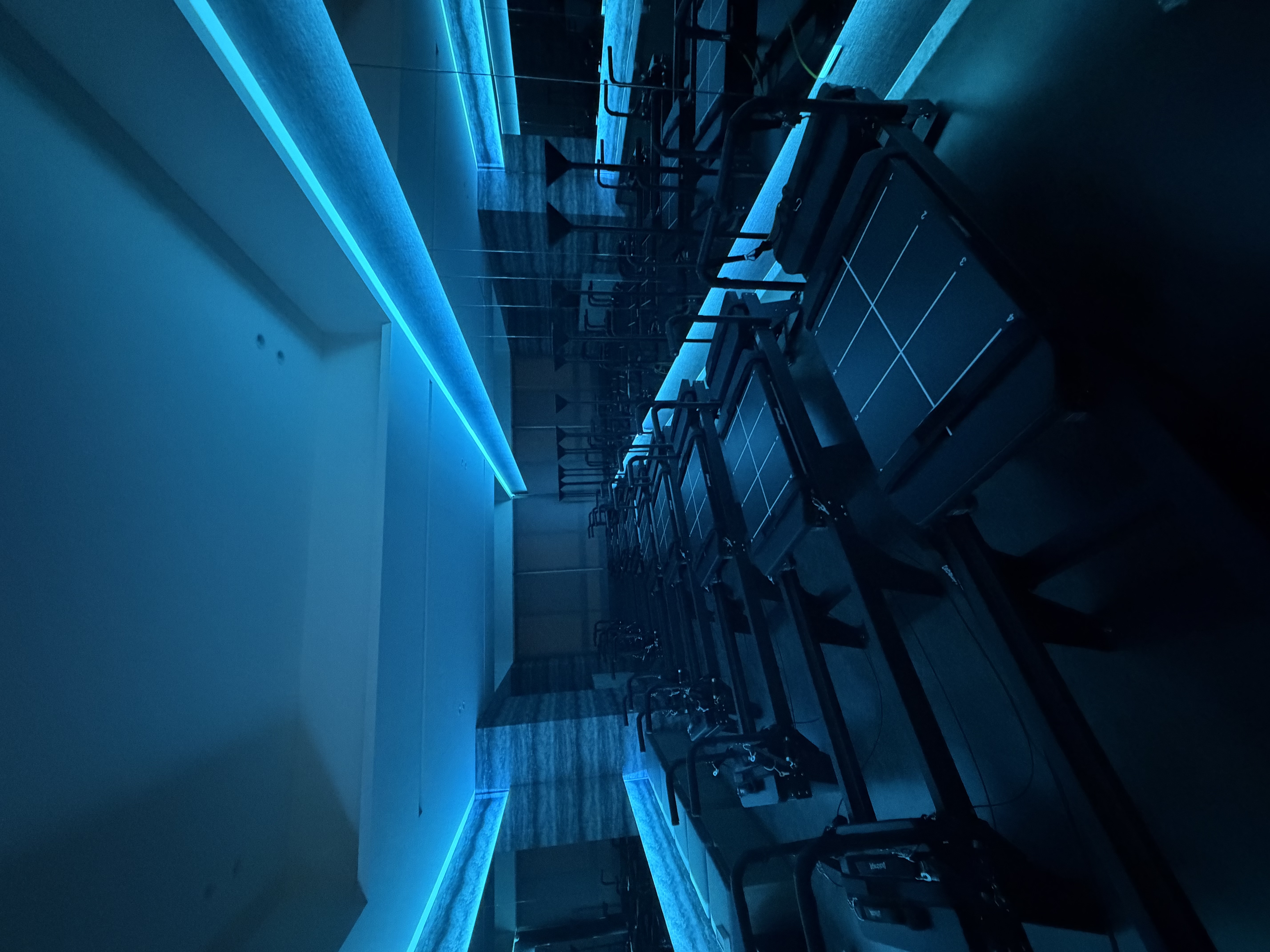 台中超模機 SolidMega 器械皮拉提斯上課動作實景