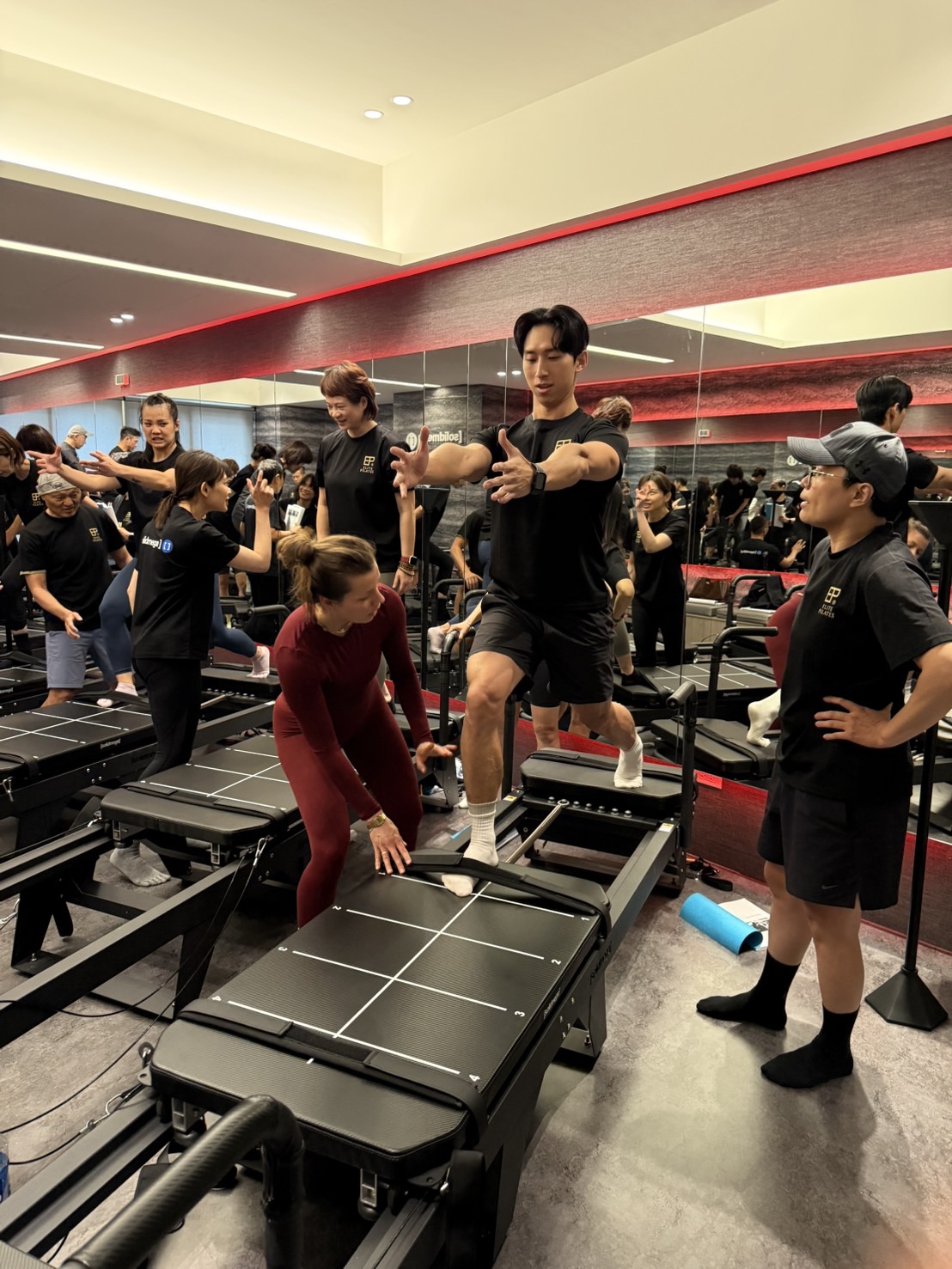 台中超模機 SolidMega 訓練 Elite Pilates 台中超模機 SolidMega 訓練 Elite Pilates