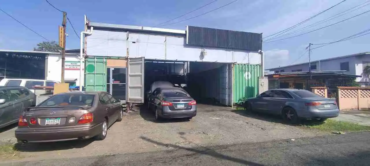 Fachada del taller Amaury Transmisiones