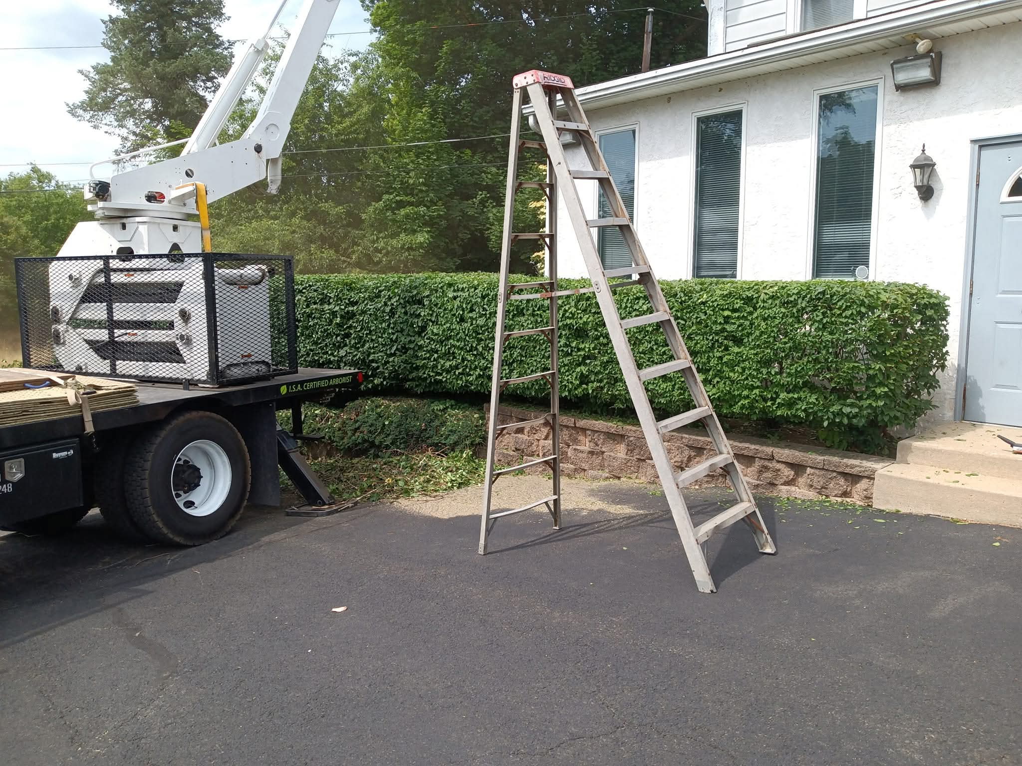 Heavy equipment for commercial tree service Heavy equipment for commercial tree service